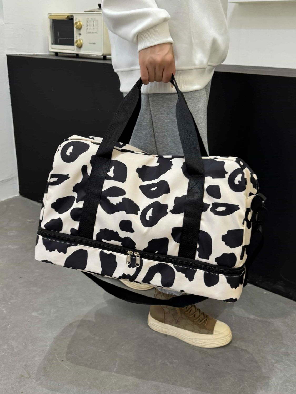 Oxford Cloth Leopard Travel Bag