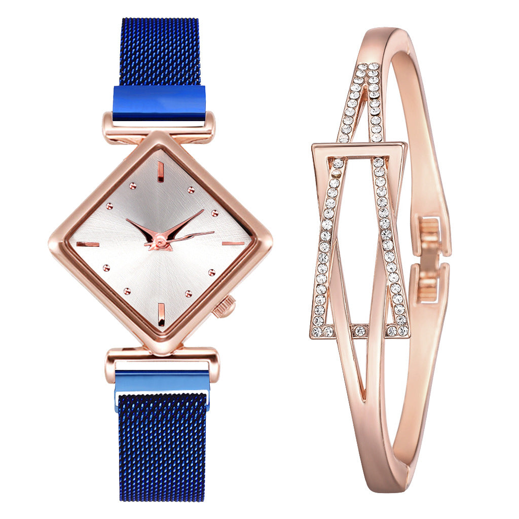 ins new women's square head fashion watch set alloy belt women's personality simple quartz watch in stock