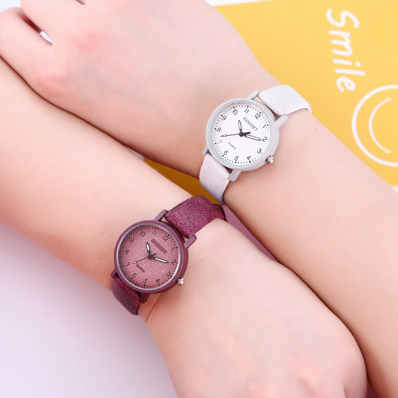 Literary retro small dial belt watch women's fashion small fresh quartz women's watch student forest simple model