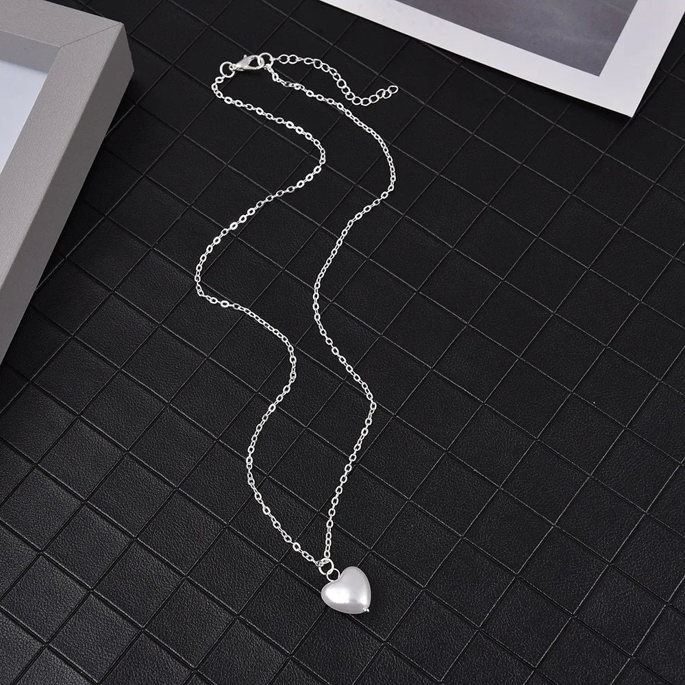 New Beads Women's Neck Chain Kpop Pearl Choker Necklace Gold Color Goth Choker Jewelry On The Neck Pendant 2021 Collar For Girl