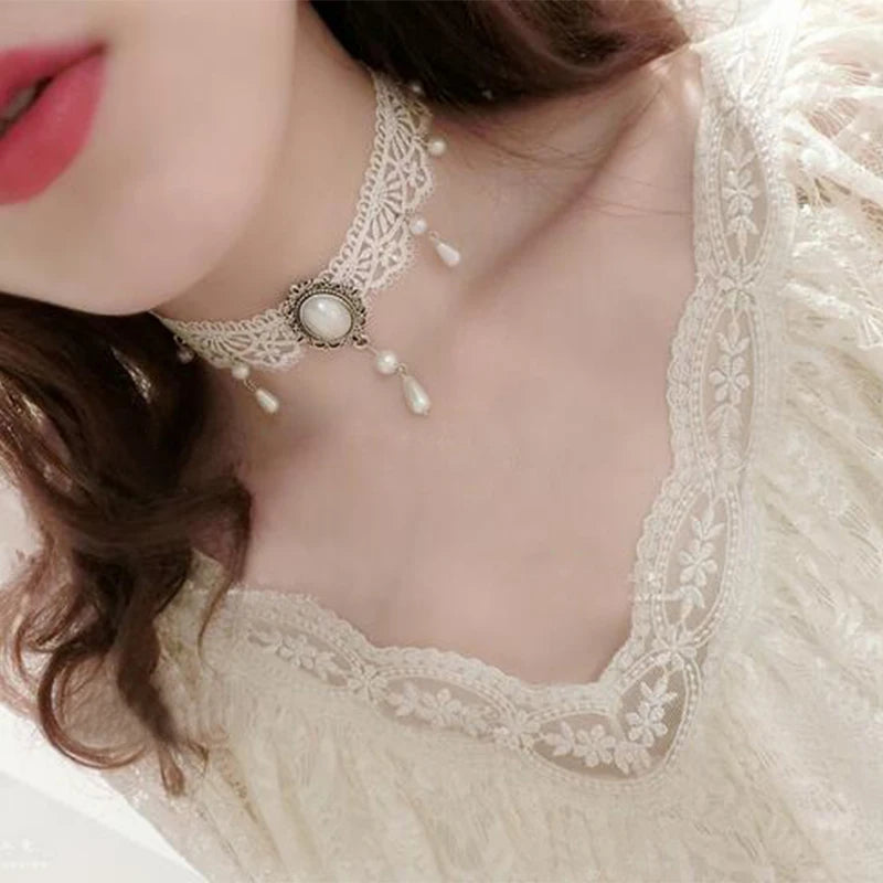 collares mujer cortos white Velvet Choker Necklace for Women Statement Necklaces & Pendants Bijoux Femme Collier Jewelry