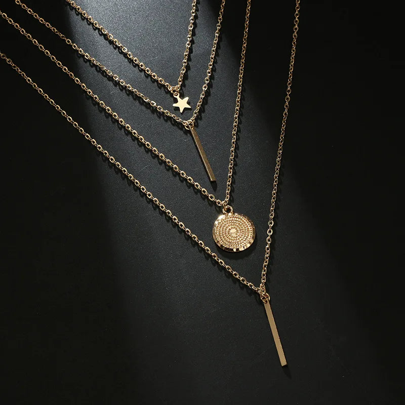 New Vintage Boho Multilayer Pendant Necklace for Women Golden Star Metal Collar Jewelry