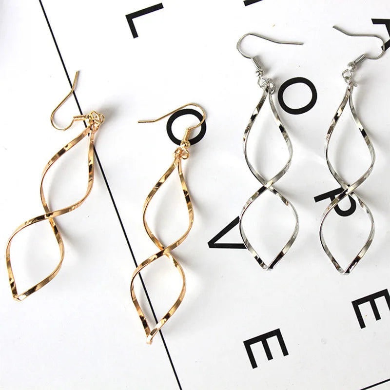 Korean Style Minimalist Spiral Wave Curve Earrings For Women Gift Ear Fashion Wedding  Jewelry