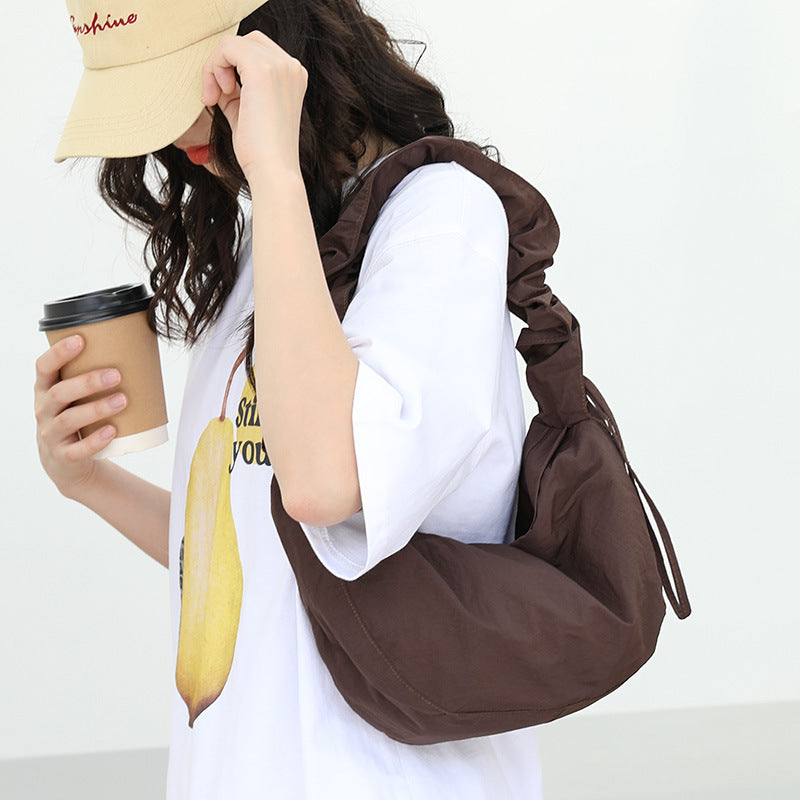 Casual literary shoulder bag ins pleated nylon dumpling bag net celebrity fashion drawstring canvas messenger bag