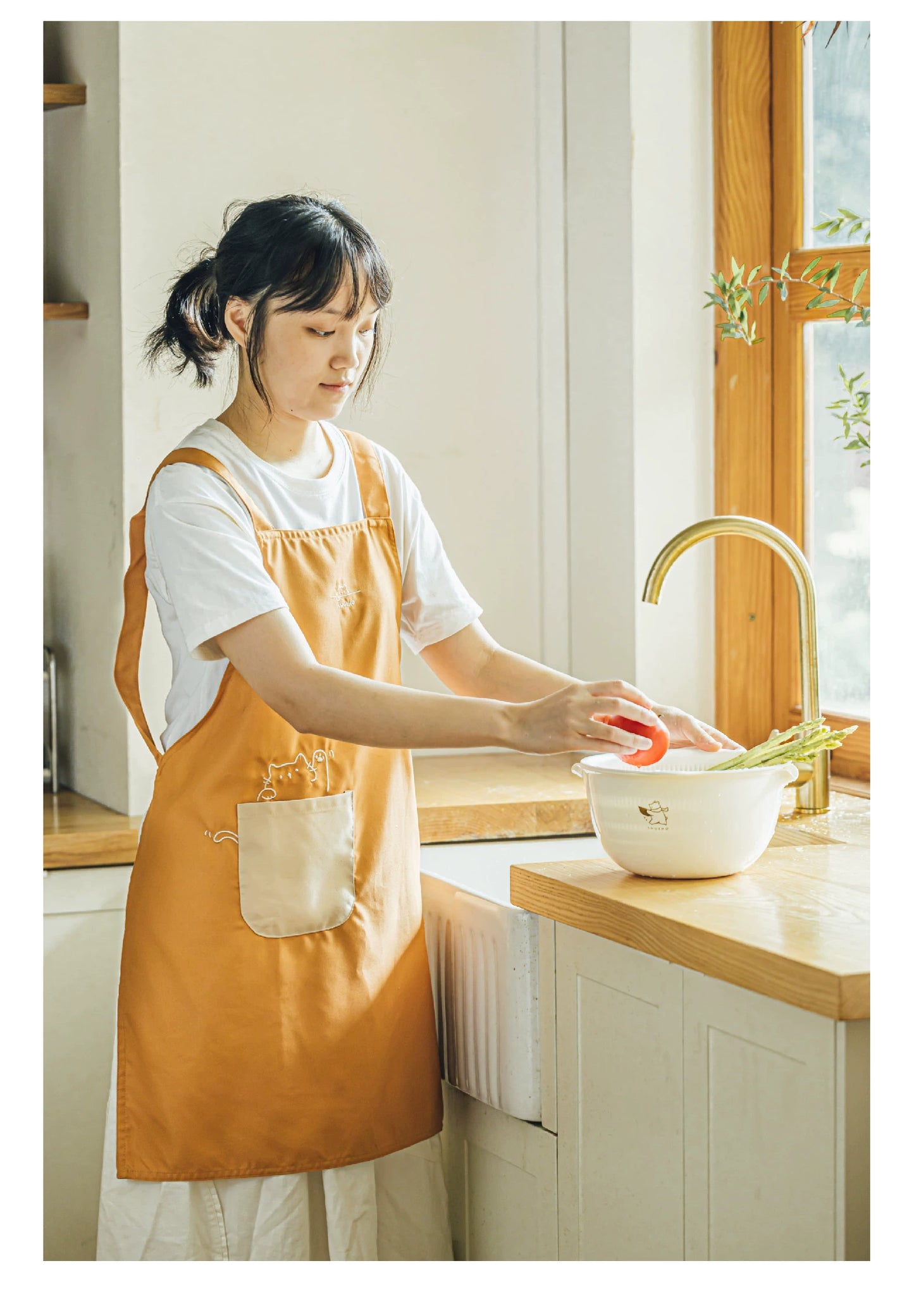 Shuke Fat Orange Household Apron Cooking Waterproof Oil-Proof Fancy Young Stall Thin Kitchen Special Cute