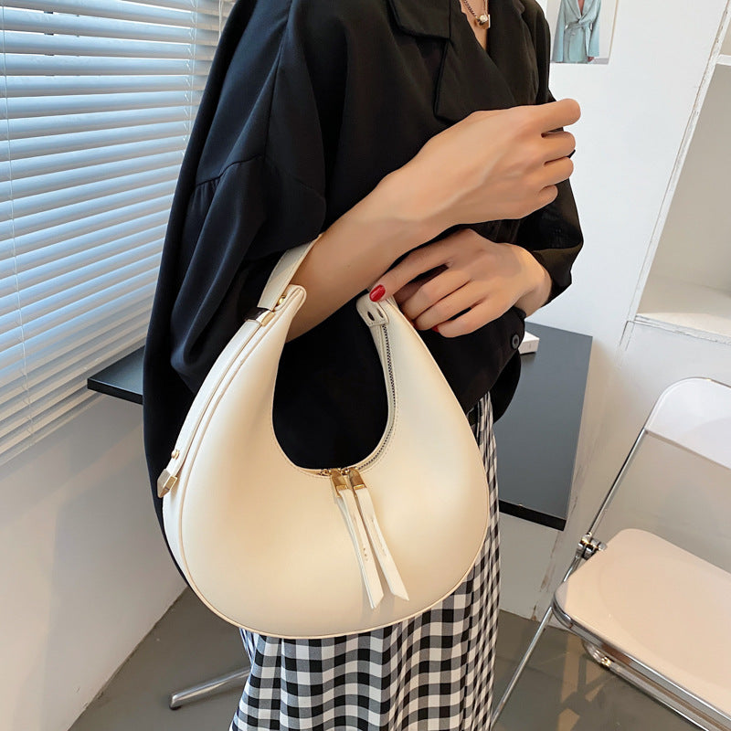 Retro handbag women's chain small bag one-shoulder baguette armpit bag texture atmospheric women's bag