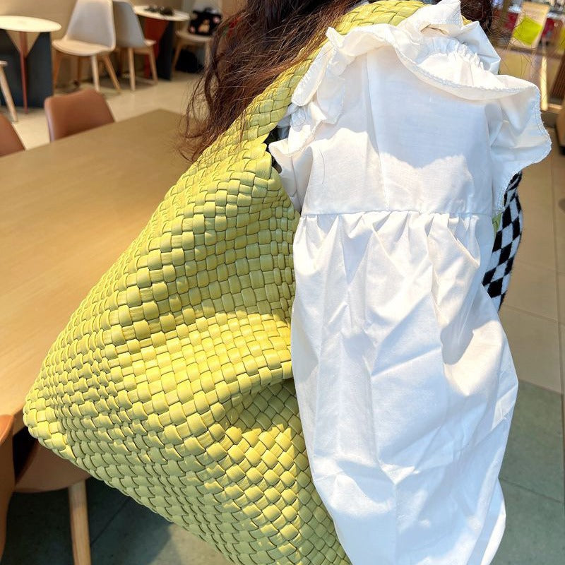 New high-end hand-woven bag large-capacity shoulder tote bag underarm bag bucket bag mother-and-child bag trend