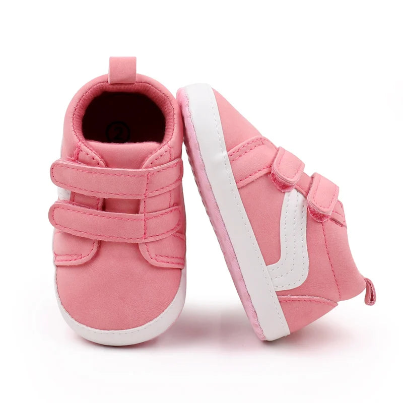 New White Baby Shoes Lovely Bear / Stripes Casual Soft Sole Anti-slip Infant Sports Toddler Boys Girls First Walkers