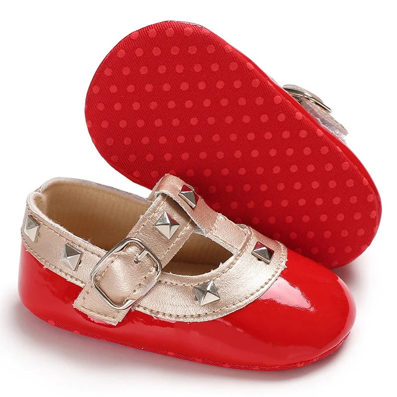 Spring and Autumn Girl Baby Shoes Classic Fashion Red Theme Cute Bow Princess Shoes Rubber Sole Anti slip Comfortable Walking Sh