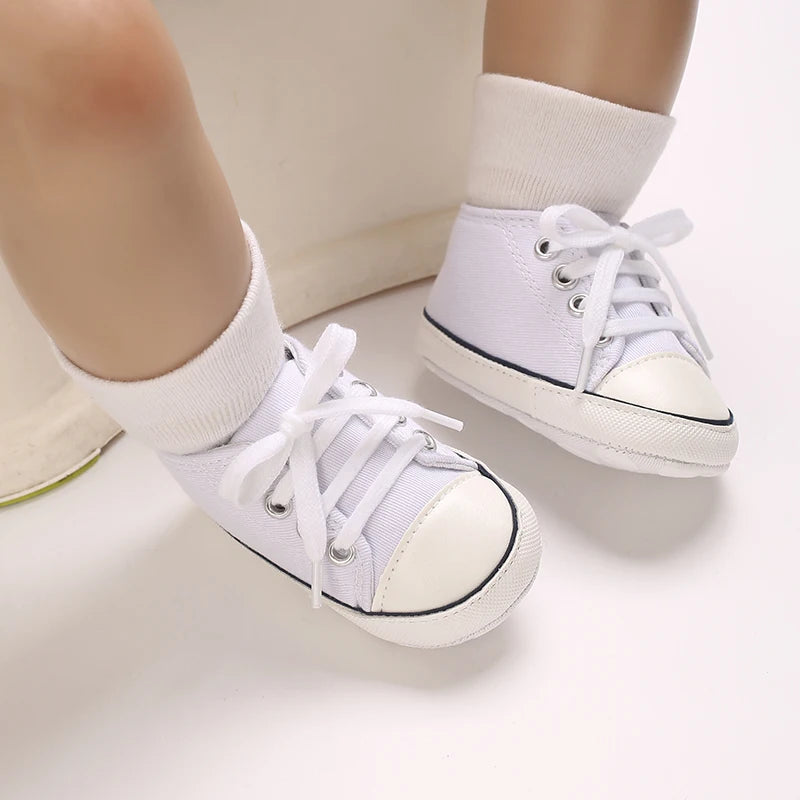 New Leisure Foreign Trade Fashion Men's and Women's Baby Shoes Classic Soft Sole Sports Shoes 0-1 Year Old Baby Shoes Pre Walkin