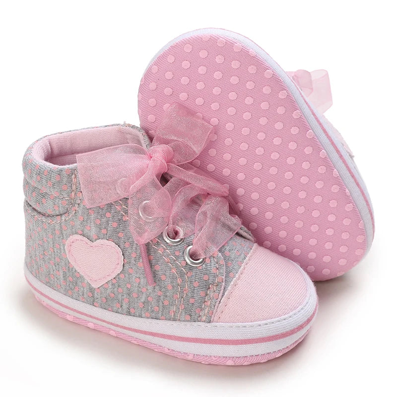 Spring and Autumn Sweet Pink Theme Girl Baby Casual Sports Shoes Soft Sole Comfortable Baby Walking Shoes 0-18M