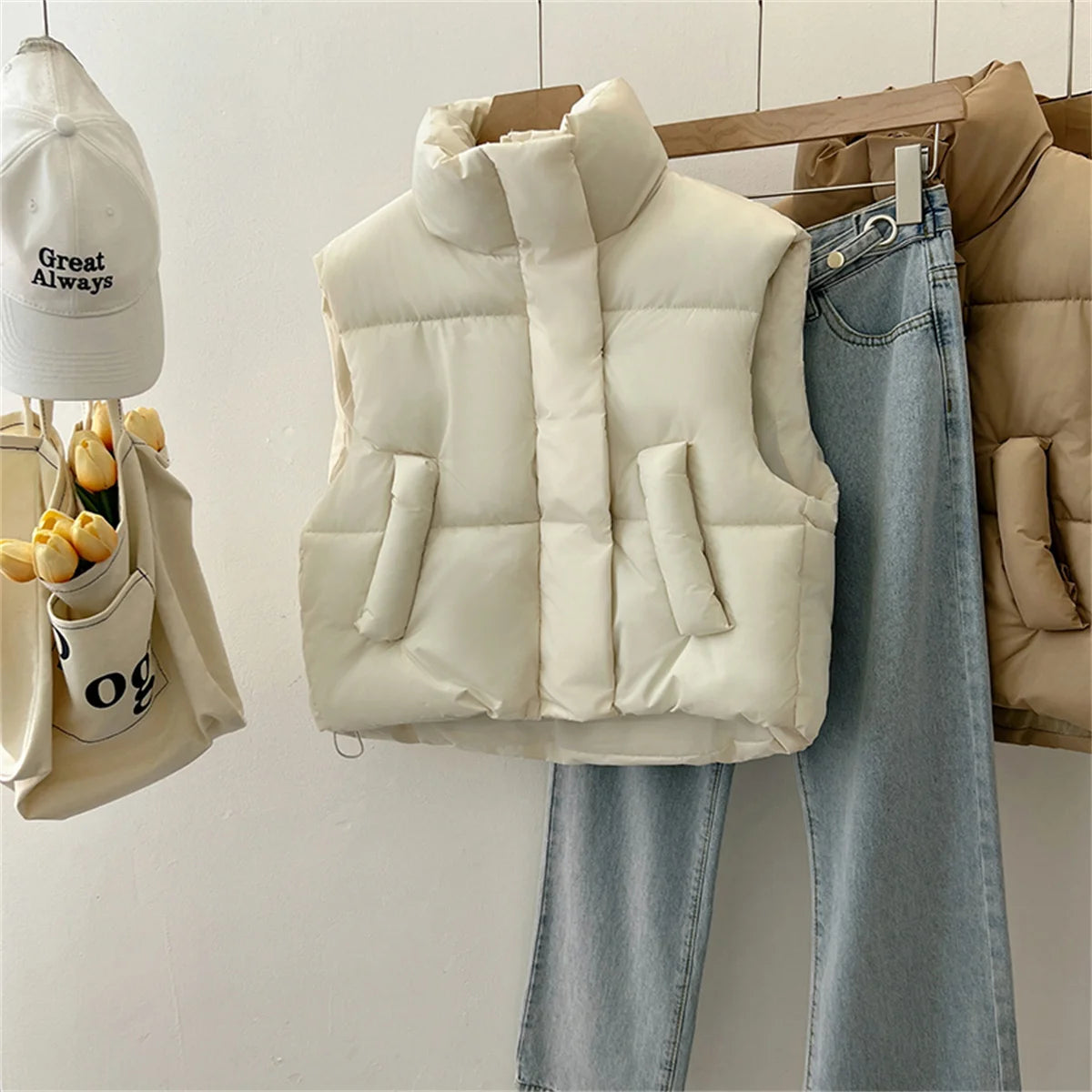 Autumn Winter Y2K Vest Women Thick Warm Down Vest Harajuku Loose Jacket Casual Outerwear Short Waistcoat Windproof Vest Coats