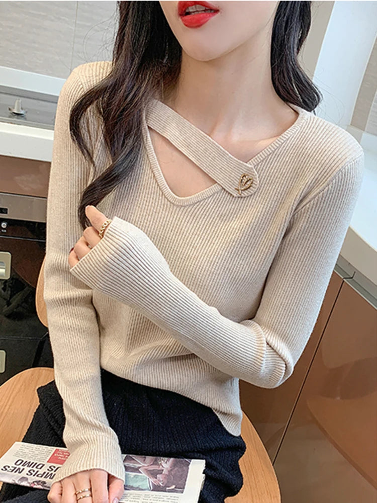 Hollow-out V-neck Women's Sweater Autumn Winter Knitted Pullovers Slim Bottoming Solid Soft Knitwear Jumpers Basic Sweaters 2024