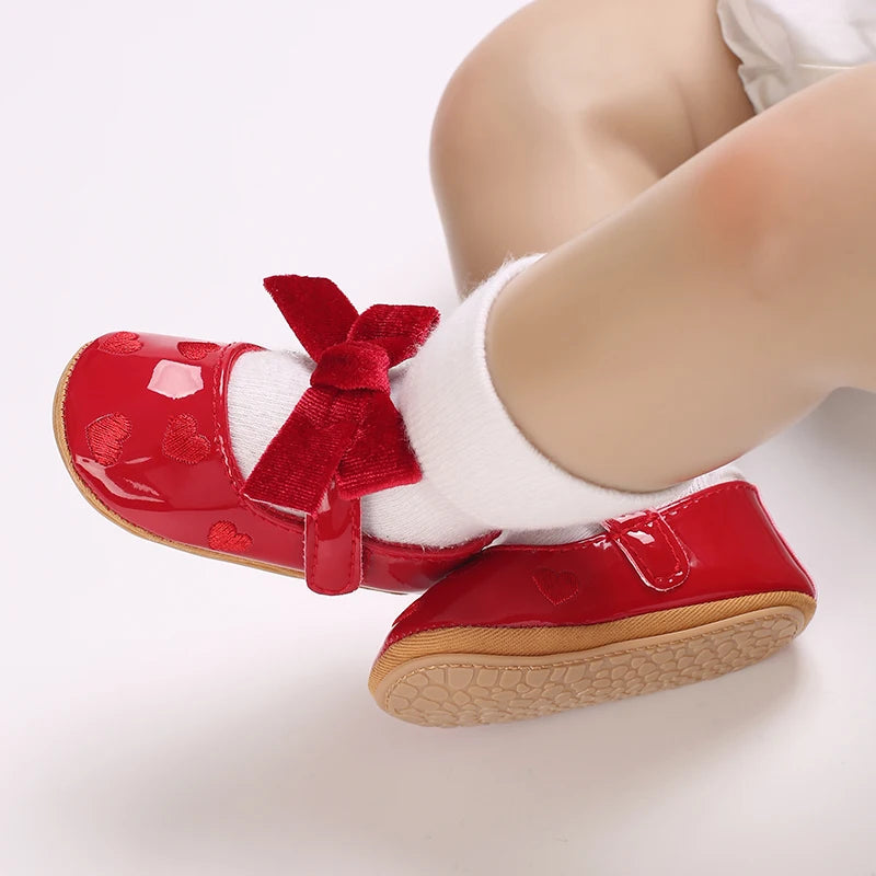 Spring and Autumn Girl Baby Shoes Classic Fashion Red Theme Cute Bow Princess Shoes Rubber Sole Anti slip Comfortable Walking Sh