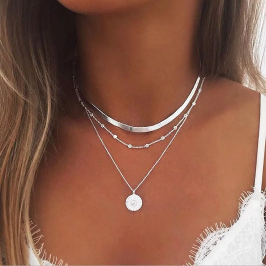 Vintage Silver Color Round Multilayer Coin Necklace Snake Chain Party Gift for Women's Exquisite Fashion Jewelry Pendant