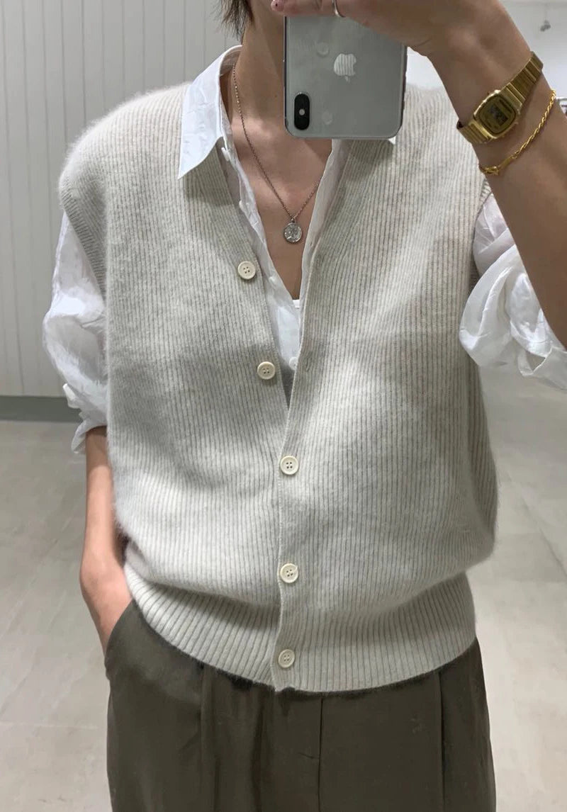 New Fashion Casual Loose Cardigan Sweater Women Warm Tops Knitted Vest Autumn Sleeveless Sweaters Clothes Lady Pull Femme 16348