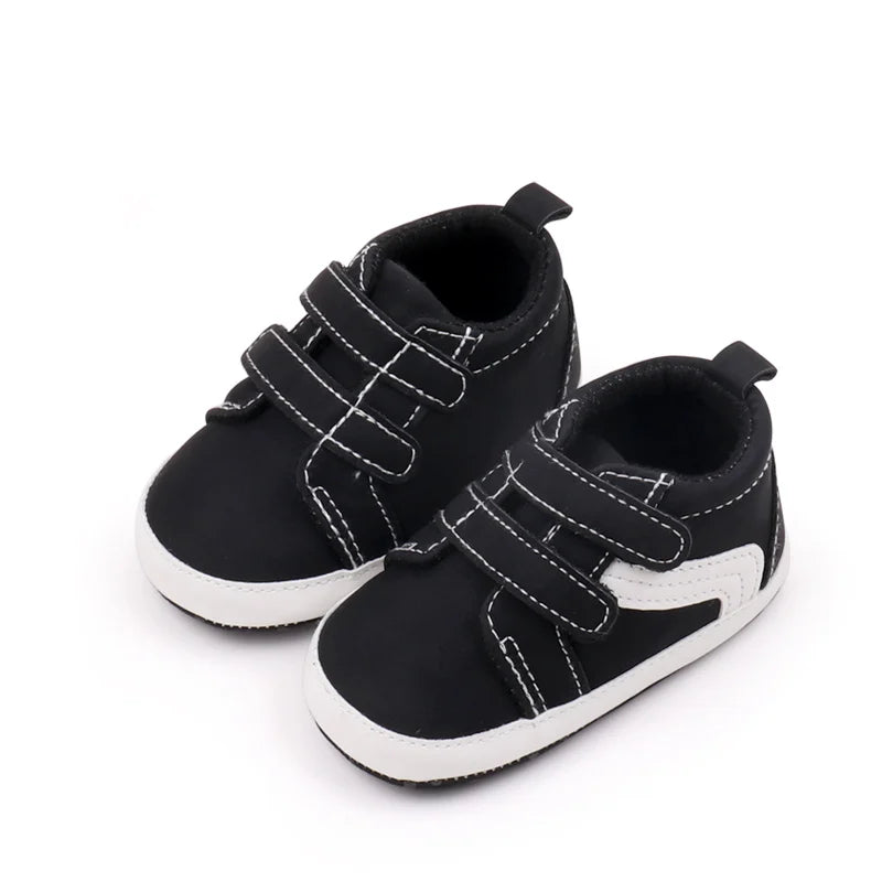 New White Baby Shoes Lovely Bear / Stripes Casual Soft Sole Anti-slip Infant Sports Toddler Boys Girls First Walkers