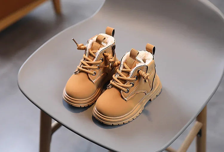 New Children's Fashion Boots Winter Thickened Boys Girls' Anti Slip Warm Leather Boots Side Zipper Solid Color Kids Casual Shoes