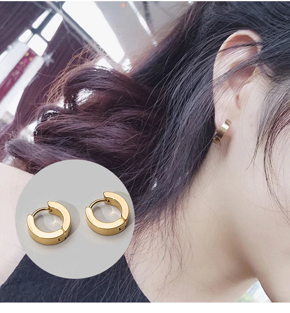 1 Pair Men Women Punk Stainless Steel Ear Circle Earring Simple Ear Buckle Gothic Fashion Jewelry Hot Selling Pop Jewelry gift