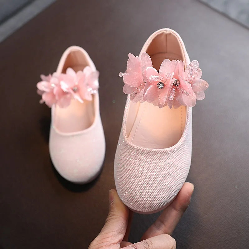 Child Beaded Little Flowers Leather Shoes Girls Princess Shoes Middle And Small Crystal Soft Bottom Dancing Shoes