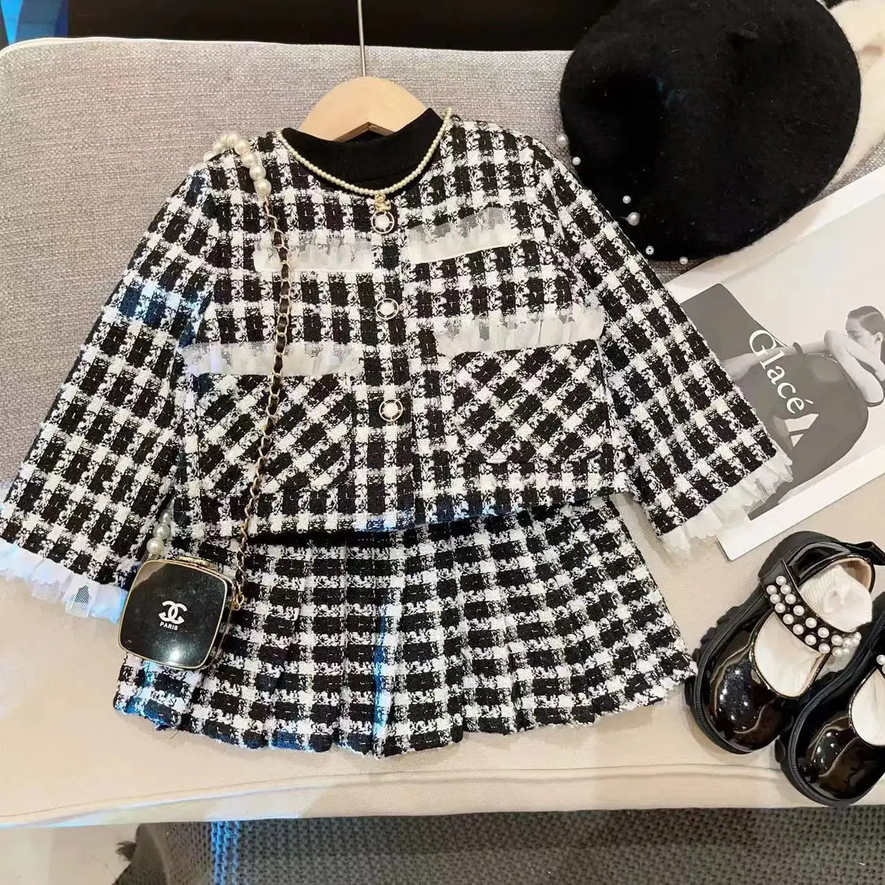 New Girls Set 2024 Autumn Baby Checkered Top Coat Short Skirt Sweet and Gentle Two Piece Set