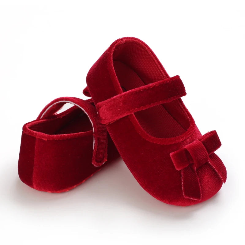 Spring and Autumn Girl Baby Shoes Classic Fashion Red Theme Cute Bow Princess Shoes Rubber Sole Anti slip Comfortable Walking Sh