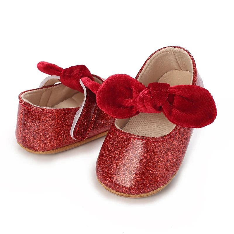 Spring and Autumn Girl Baby Shoes Classic Fashion Red Theme Cute Bow Princess Shoes Rubber Sole Anti slip Comfortable Walking Sh