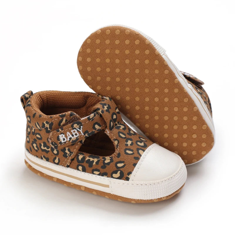 0-18M Newborn Baby Shoes Female Baby Cute Leopard Pattern Sports Shoes Sandals Soft Sole Comfortable Walking Shoes