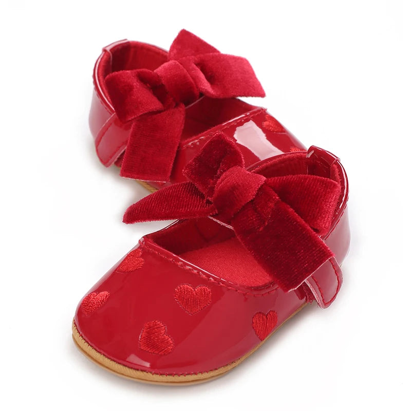 Spring and Autumn Girl Baby Shoes Classic Fashion Red Theme Cute Bow Princess Shoes Rubber Sole Anti slip Comfortable Walking Sh