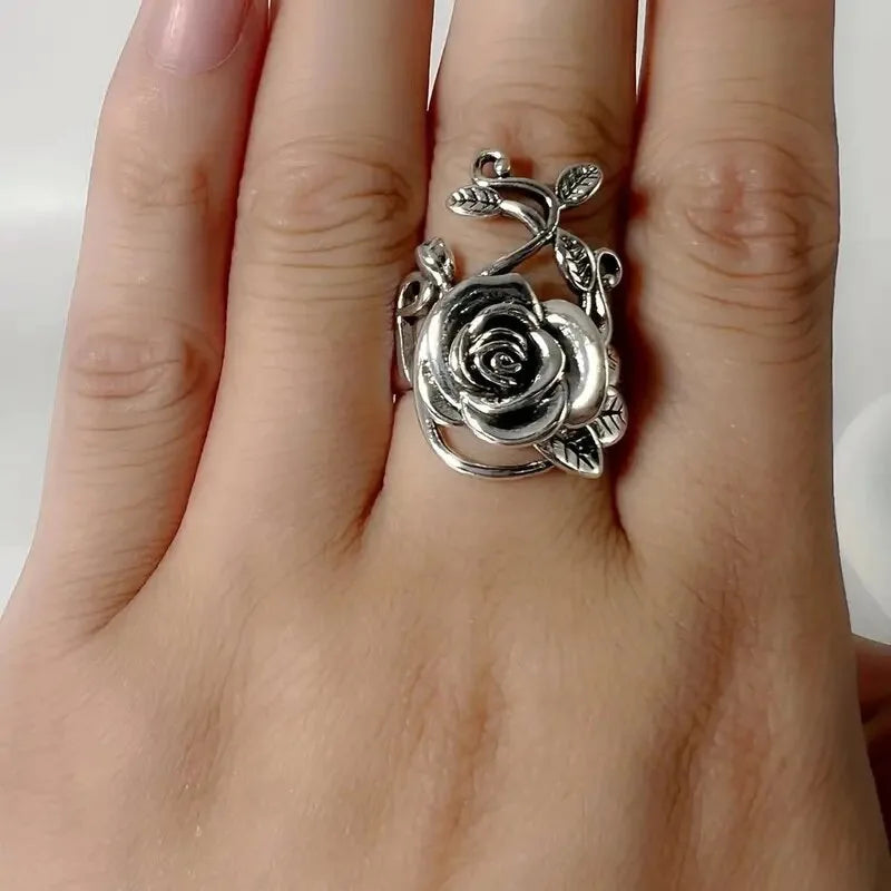 2024 Fashion Trendsetters Japanese and Korean Personalized Rings Simple Retro Rose Exaggerated Atmospheric Ring Jewelry