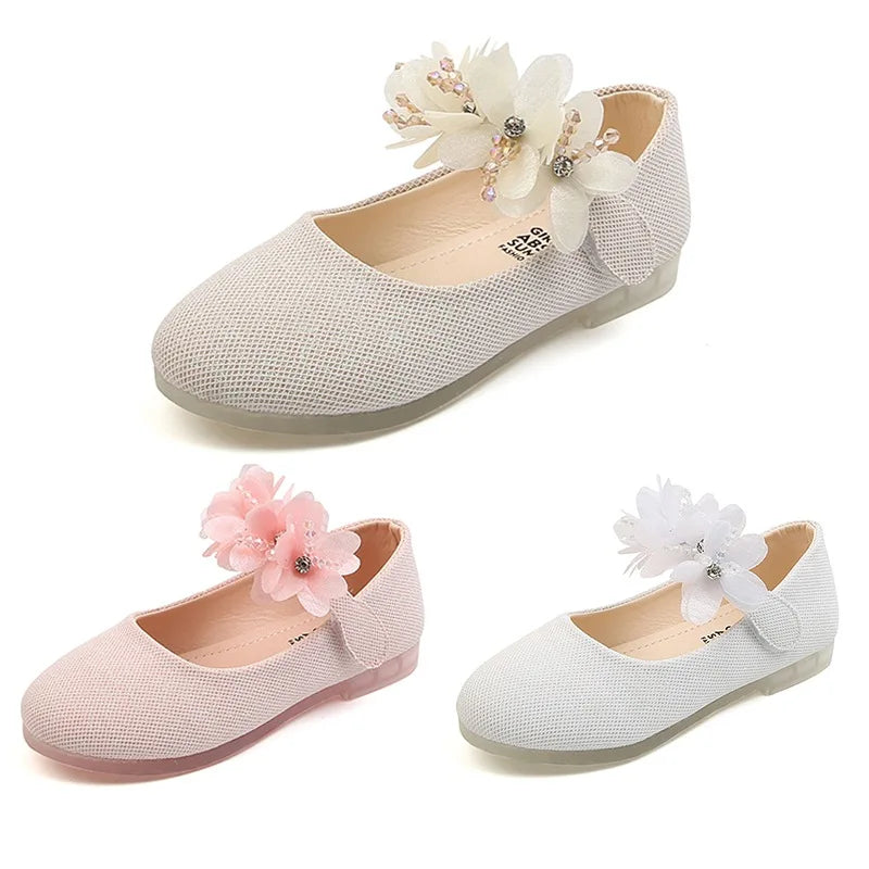 Child Beaded Little Flowers Leather Shoes Girls Princess Shoes Middle And Small Crystal Soft Bottom Dancing Shoes