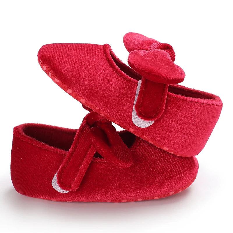 Spring and Autumn Girl Baby Shoes Classic Fashion Red Theme Cute Bow Princess Shoes Rubber Sole Anti slip Comfortable Walking Sh