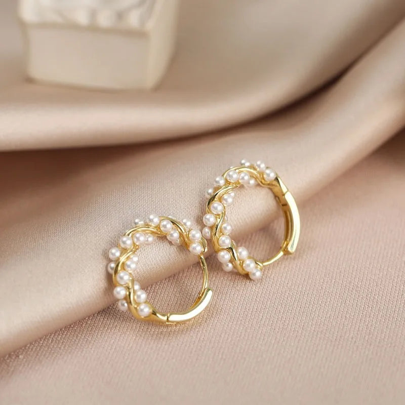 2024 Korean New Simple Temperament Circle Pearl Earrings Fashion Small Versatile Earrings Women's Jewelry