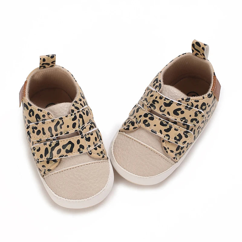 0-18M Newborn Baby Shoes Female Baby Cute Leopard Pattern Sports Shoes Sandals Soft Sole Comfortable Walking Shoes