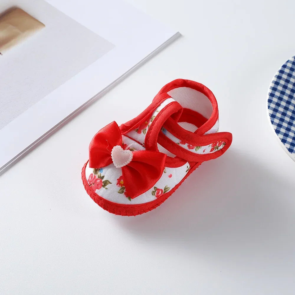 Spring New Princess Shoes 0-1 Year Old Baby Single Shoes Cute Bow Soft Soled Newborn Baby Walking Shoes