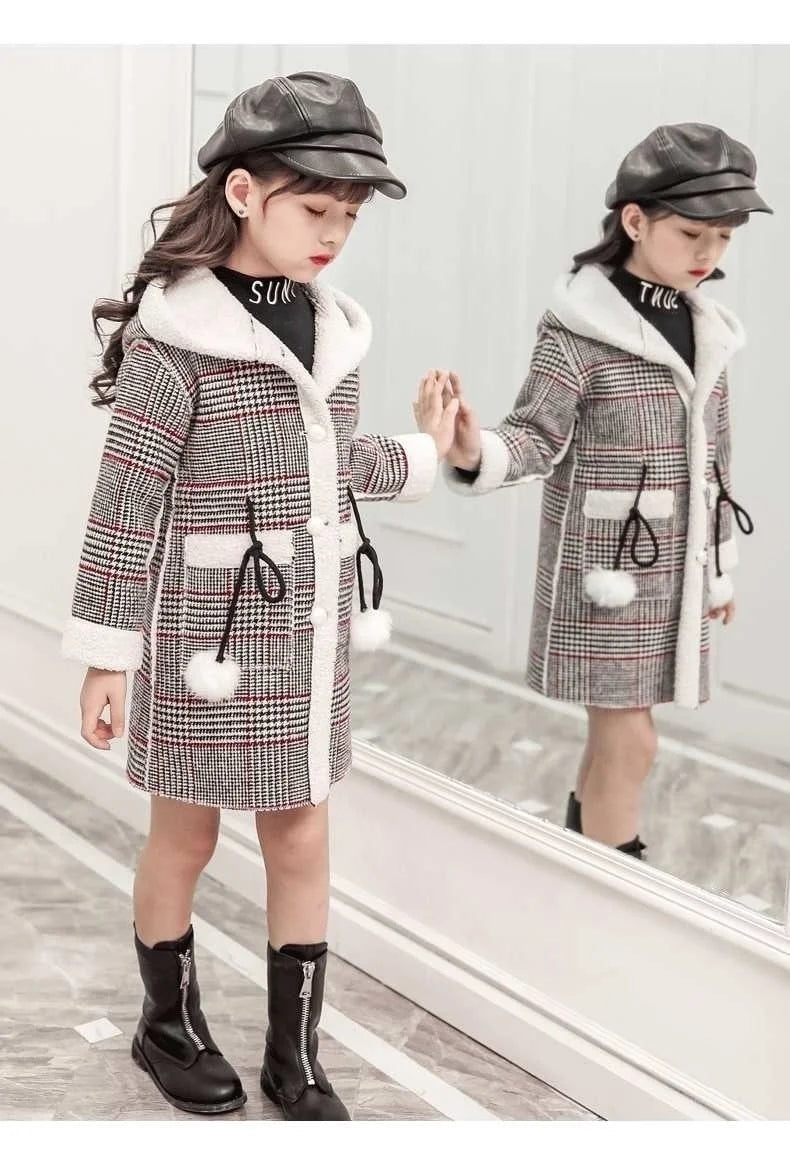 2024 Fashion Design Autumn Winter parka Girl Hairy clothes Long Woolen Coat for Kids Outerwear Grid pattern Padded Warm clothing