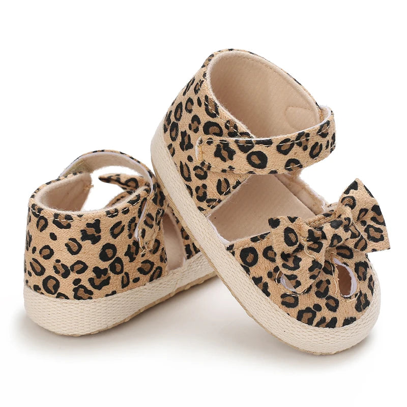 0-18M Newborn Baby Shoes Female Baby Cute Leopard Pattern Sports Shoes Sandals Soft Sole Comfortable Walking Shoes