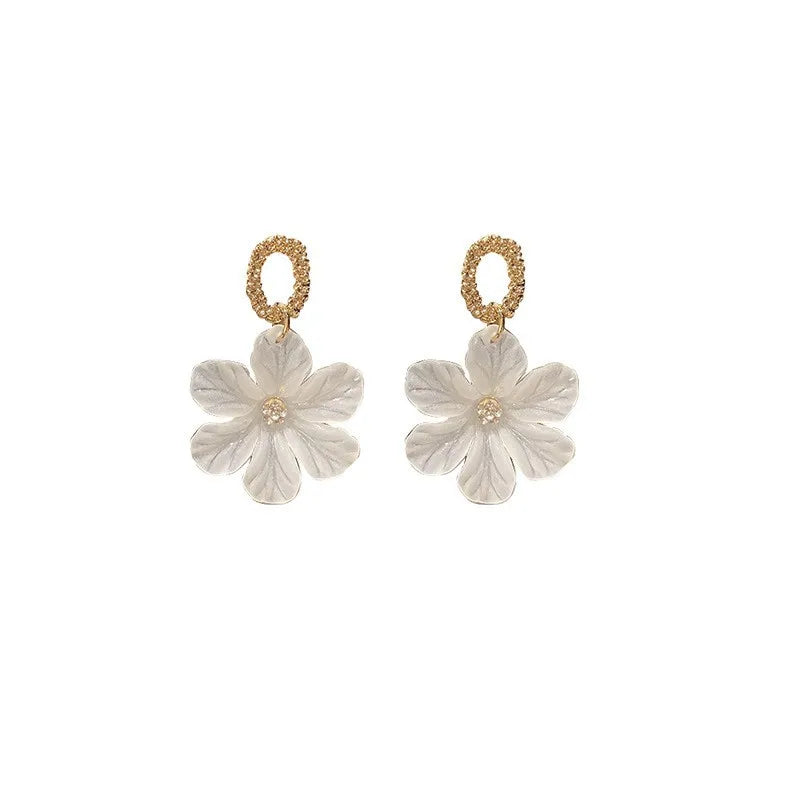 Korean Translucent White Flower Drop Earrings For Women Jewelry 2024 Trending New Fresh Resin Petals Crystal Women's Earrings