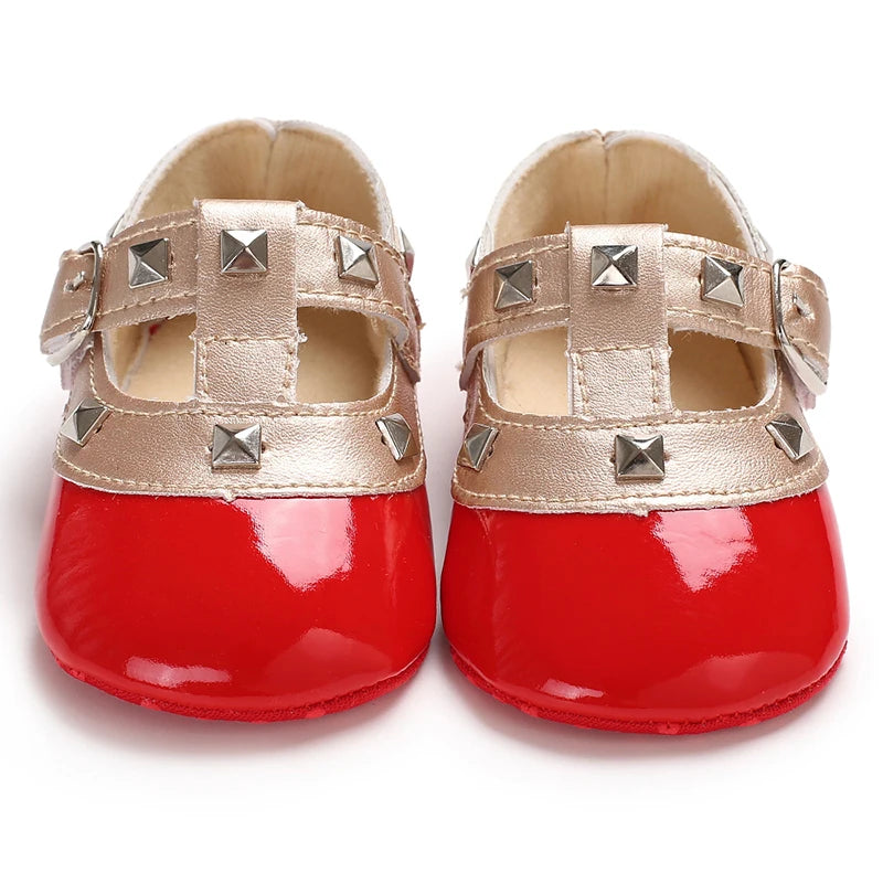 Spring and Autumn Girl Baby Shoes Classic Fashion Red Theme Cute Bow Princess Shoes Rubber Sole Anti slip Comfortable Walking Sh