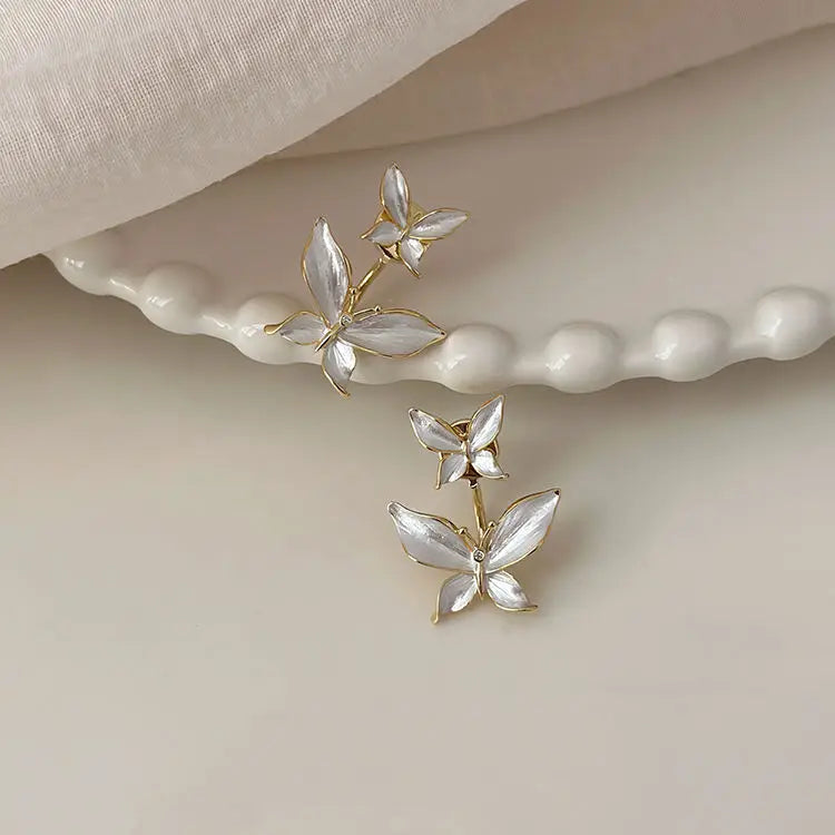 1 pair of new Korean style butterfly women's earrings, fashionable, simple, exquisite jewelry, exquisite gifts for friends