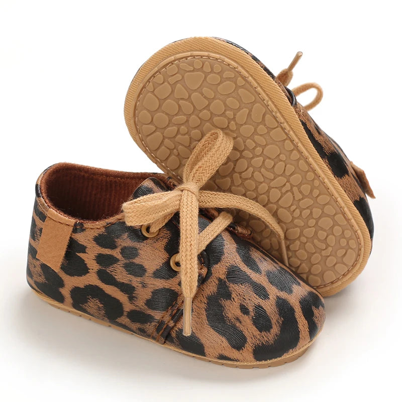 0-18M Newborn Baby Shoes Female Baby Cute Leopard Pattern Sports Shoes Sandals Soft Sole Comfortable Walking Shoes