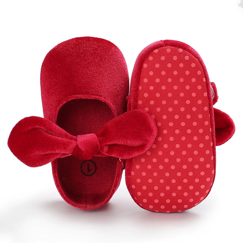 Spring and Autumn Girl Baby Shoes Classic Fashion Red Theme Cute Bow Princess Shoes Rubber Sole Anti slip Comfortable Walking Sh