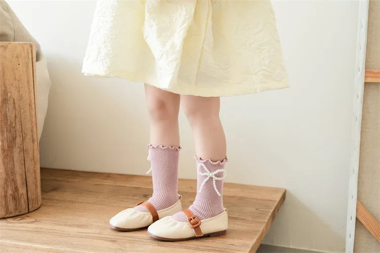 Spring and Autumn Children Cute Sweet Princess Fashion Bow Comfortable Breathable Calf Socks for Girls