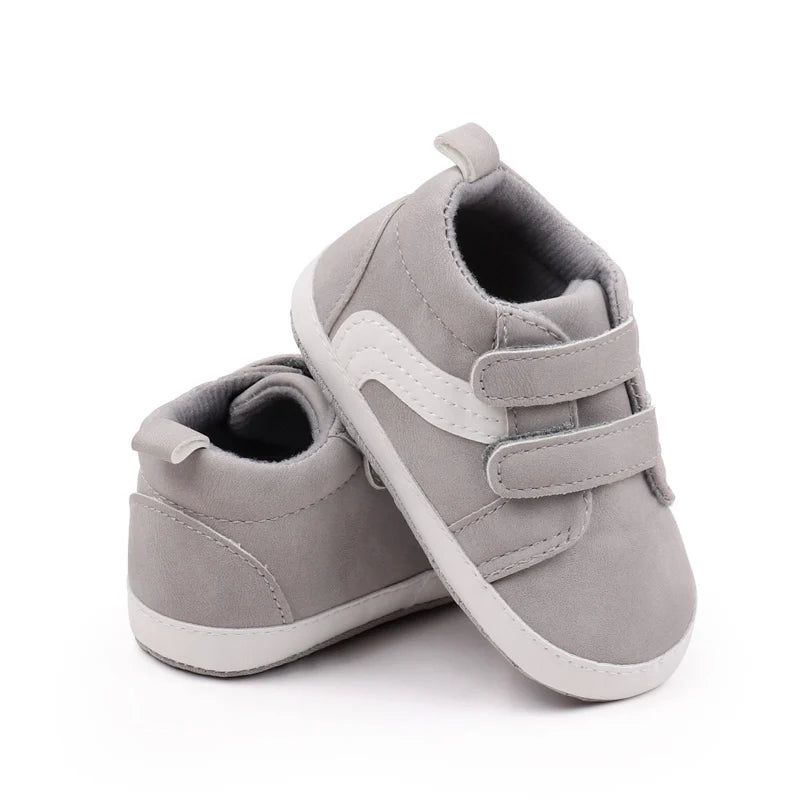 New White Baby Shoes Lovely Bear / Stripes Casual Soft Sole Anti-slip Infant Sports Toddler Boys Girls First Walkers