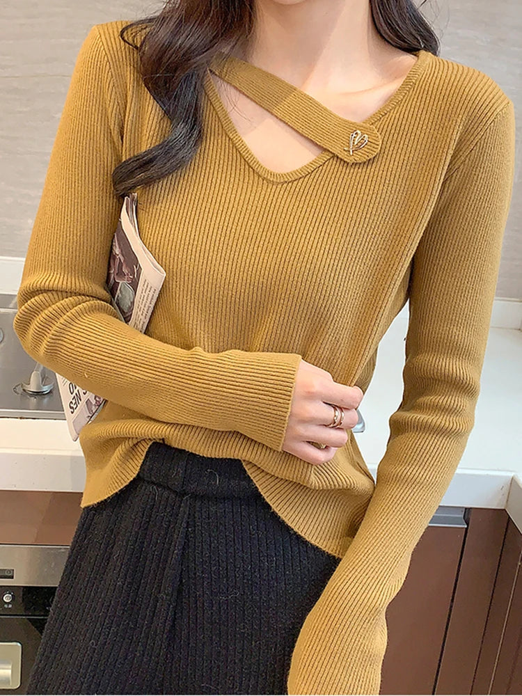 Hollow-out V-neck Women's Sweater Autumn Winter Knitted Pullovers Slim Bottoming Solid Soft Knitwear Jumpers Basic Sweaters 2024