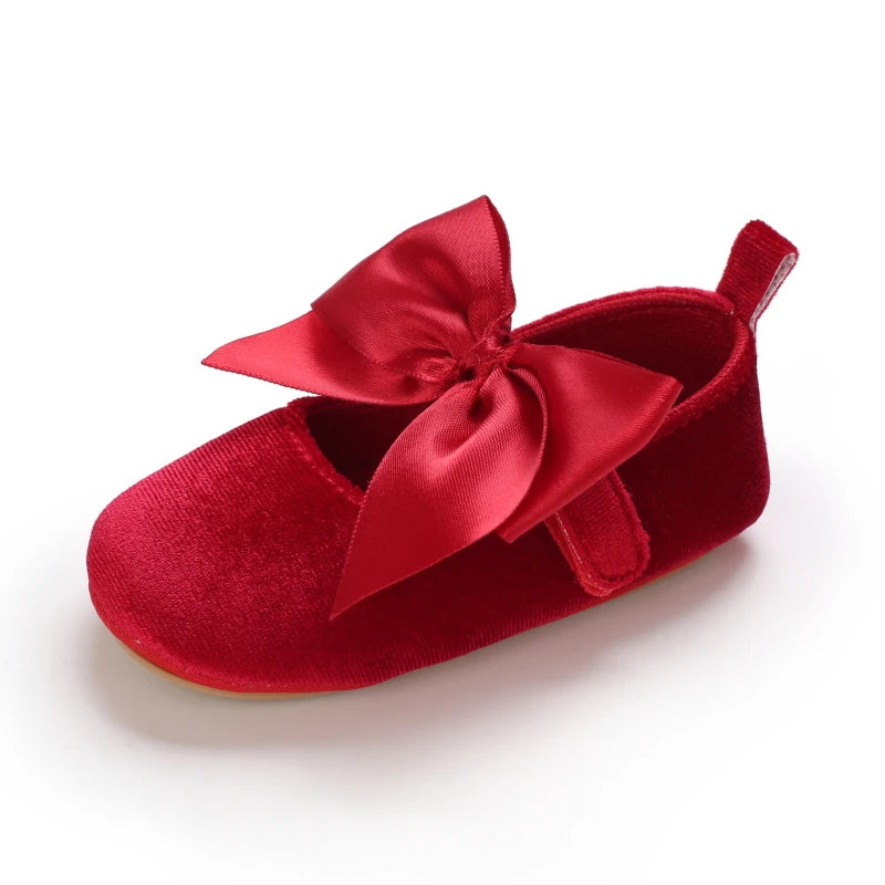 Spring and Autumn Girl Baby Shoes Classic Fashion Red Theme Cute Bow Princess Shoes Rubber Sole Anti slip Comfortable Walking Sh