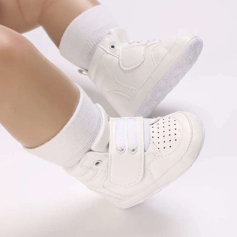 Spring and Autumn Baby Shoes Fashion Classic White PU High Top Sports Shoes Soft Sole Comfortable Casual Walking Shoes