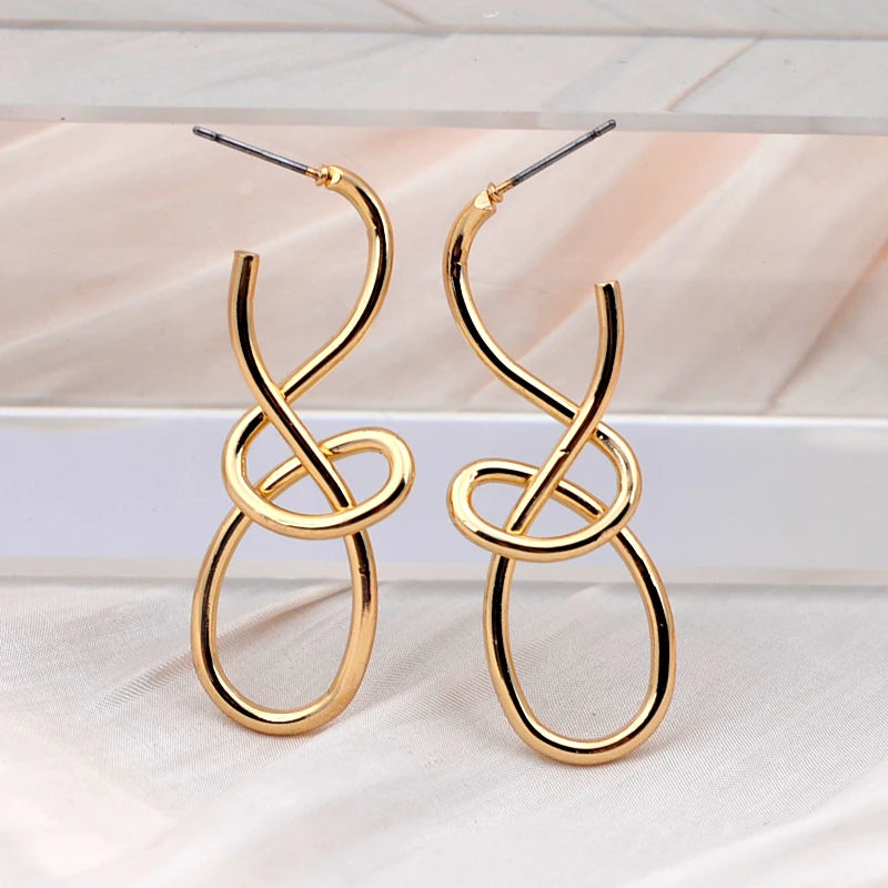 Vintage Metal Knitted Dangle Earrings for Women Personalized Fashion Distorted Irregular Geometry Drop Earrings Punk Jewelry