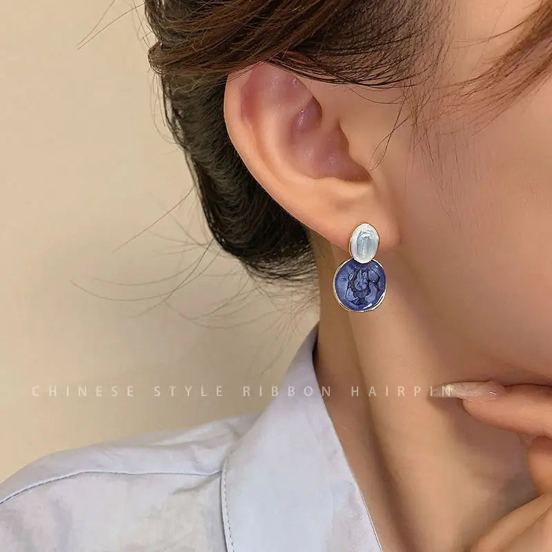 Cute Korean Earrings Heart Bling Zircon Stone Blue Color Stud Earring for Women Fashion Designer Jewelry 2024 Aretes De Mujer