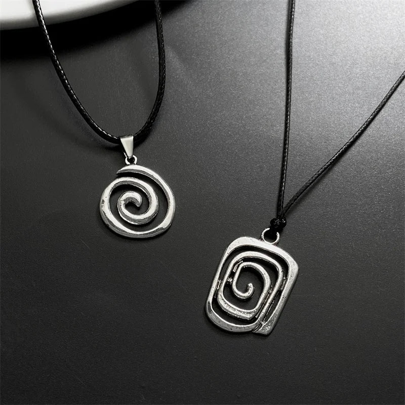 Ethnic Creative Big Spiral Conch Pendant Necklace Women Goth Adjustable Leather Wax Thread Chain Holiday Y2K Jewelry Accessories